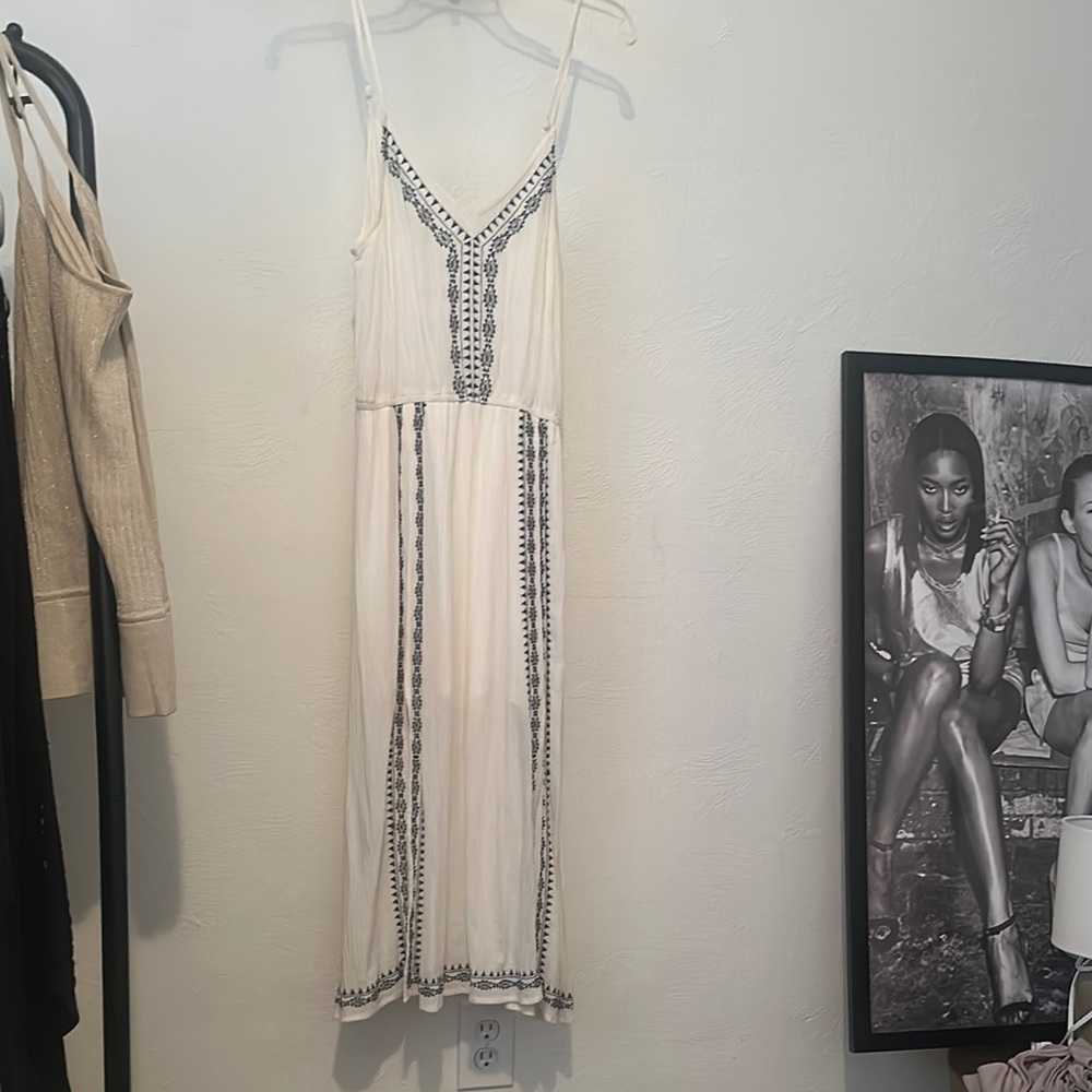 Cream Sleeveless V-Neck Sundress